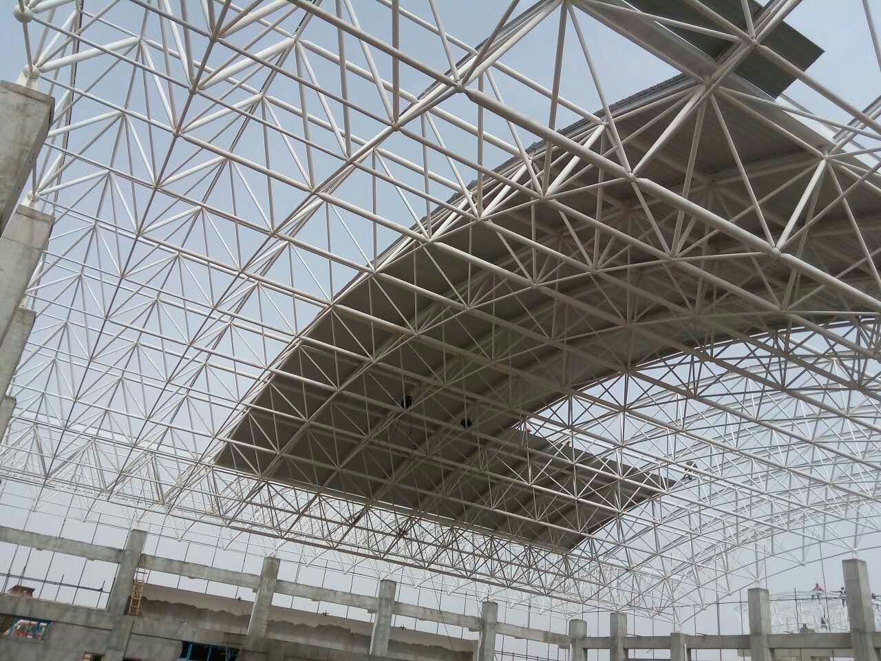 永安青岛一汽网架